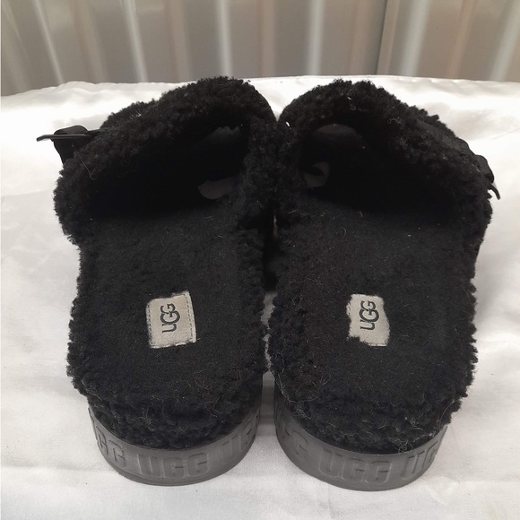 UGG FLUFFITA - Picture 4 of 9